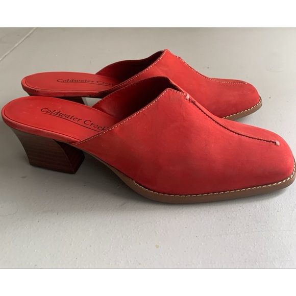 Coldwater Creek Red Suede Heeled Slip Ons Women’s Size 7.5 - Picture 4 of 6